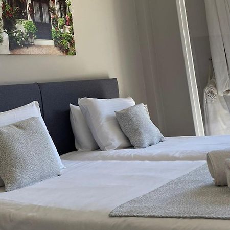 Georgia'S Apartments, Ipsos Corfu Extérieur photo
