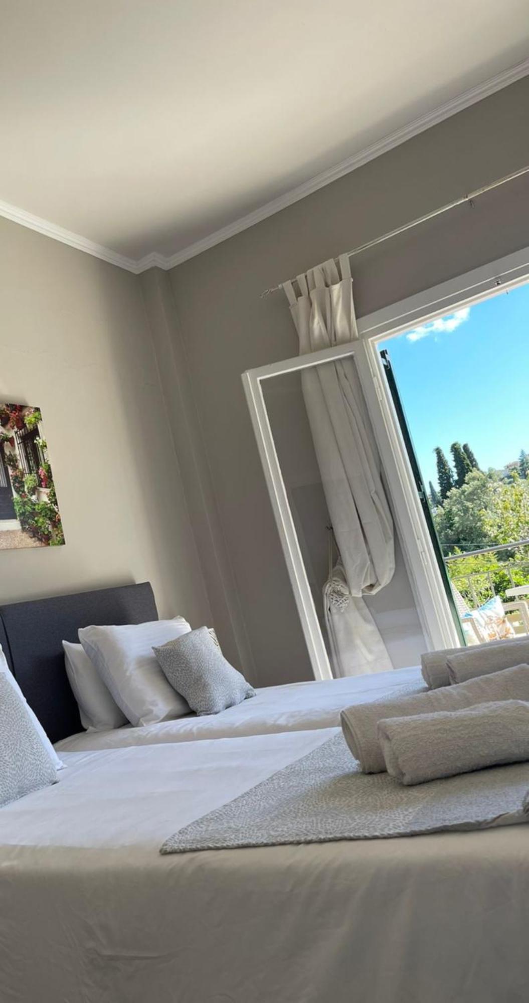Georgia'S Apartments, Ipsos Corfu Extérieur photo