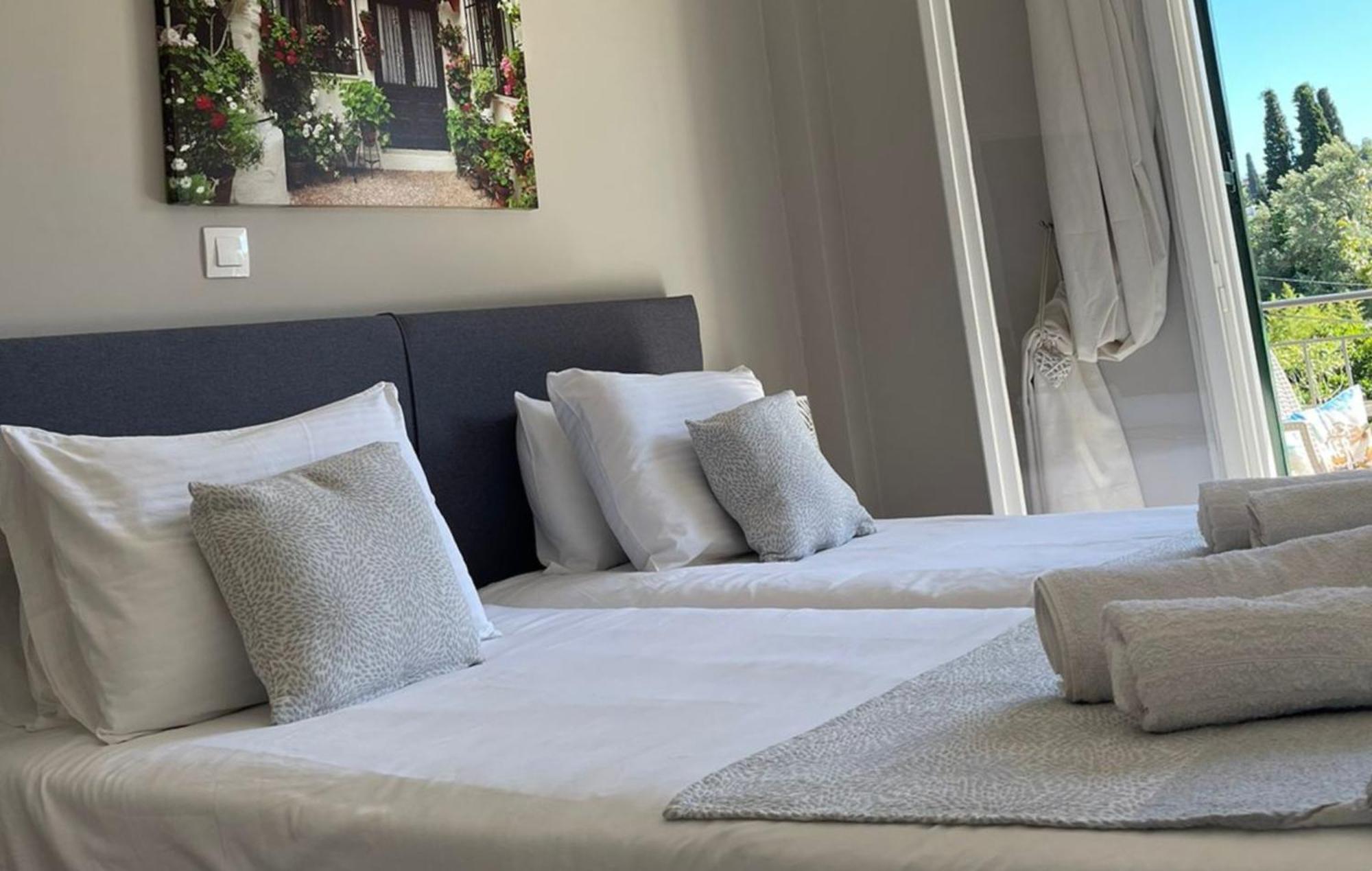 Georgia'S Apartments, Ipsos Corfu Extérieur photo