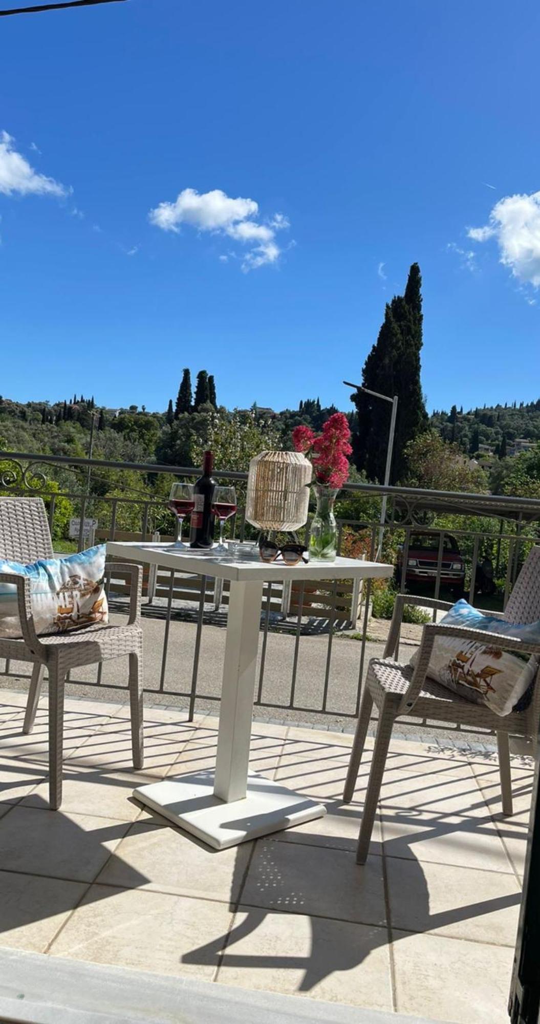 Georgia'S Apartments, Ipsos Corfu Extérieur photo